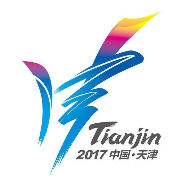 　　　　除此以外，影片可以用平平无奇来形容，都是些旧桥的翻新罢了：弱不由风的小男生突变成超能英雄，并首选在校园血洗前耻；好学苦练飞檐走壁的技能；因年幼无知，造成养父惨遭辣手；年夜反派是科技狂人，后沦为科学的牺牲品，异化为怪兽与蜘蛛侠构成夙敌，还有就是蜘蛛侠的那些富丽翻滚，实在老版本里已做到了极致。